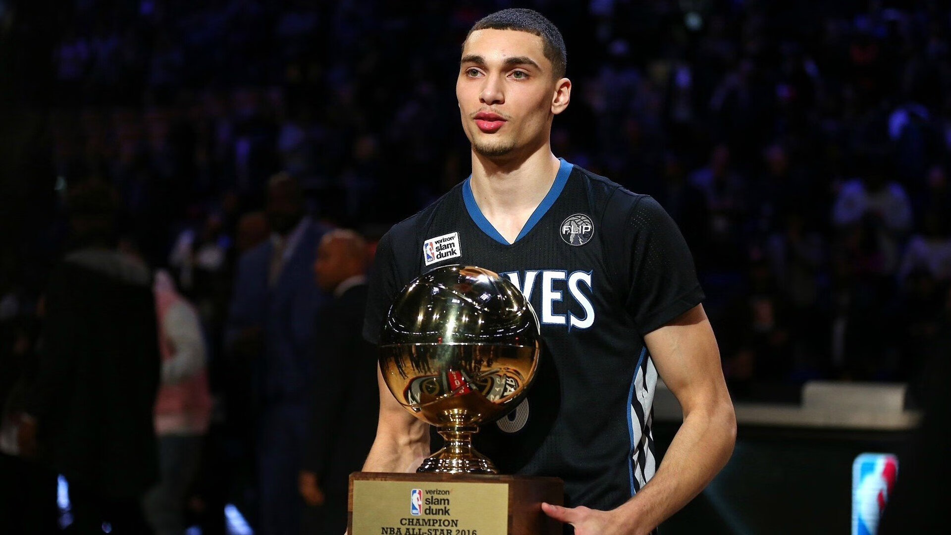 xingkong-深圳领航队不断优化进攻空间创造得分机会，深圳领航员